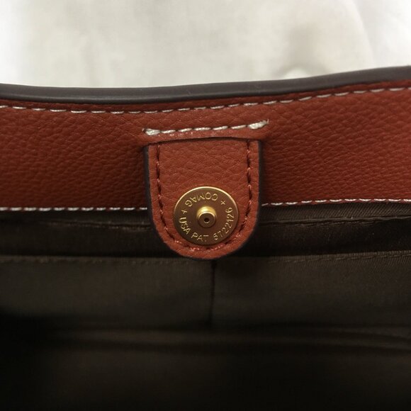 NWT COACH Peanuts Snoopy Tote bag! - Picture 12 of 15